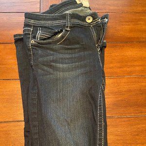 Mudd Dark Wash Jeans with Stitching (size 7)